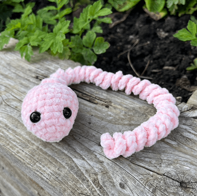 Plushie Pals &quot;Will the Worm&quot; 